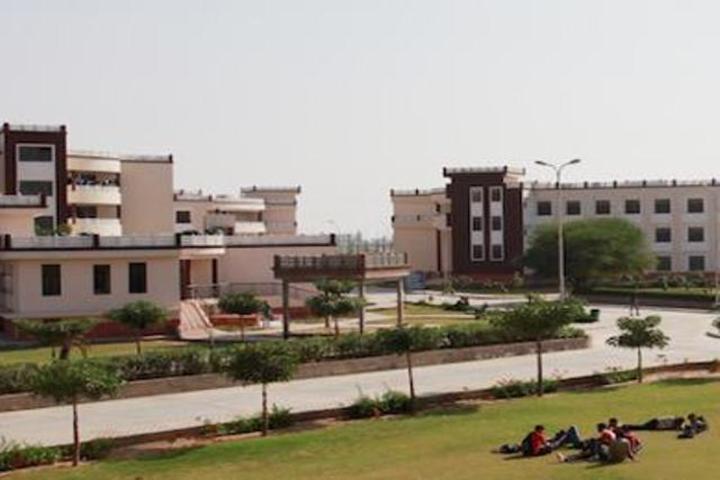 https://cache.careers360.mobi/media/colleges/social-media/media-gallery/332/2019/7/16/Campus view 5 of Jagannath University Jaipur_Campus-View.jpg